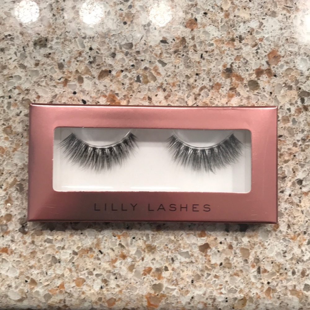 Lilly Lashes